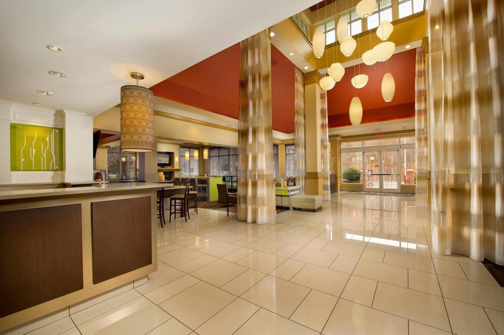 Hilton Garden Inn Chattanooga Downtown Beltér fotó